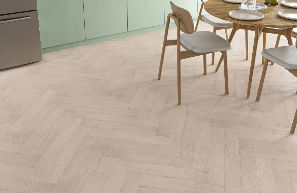 Empire Chalice Oak 12mm Herringbone Laminate Flooring02